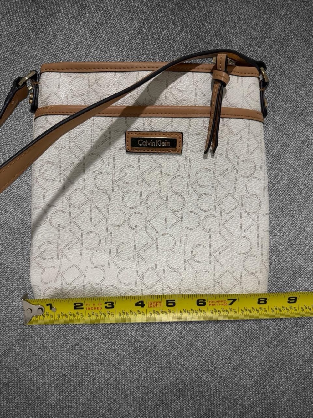 Calvin Klein White Monogram Crossbody Bag With Tan Trim - Picture 5 of 8